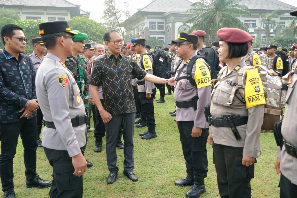 Apel Pergeseran Pasukan Operasi Mantap Praja Agung 2024 dalam rangka Pilkada 2024